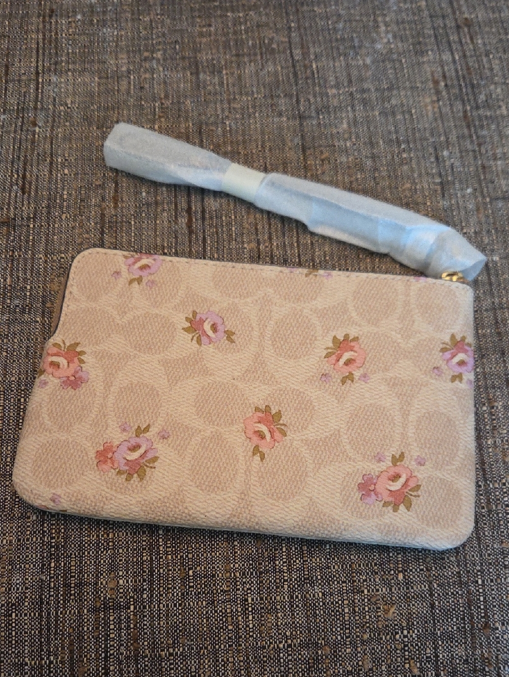 COACH Beige Floral Signature Tote with Pink Leather Handles w/ Matching Wristlet - Picture 9 of 12